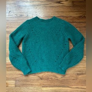 Green gap sweater